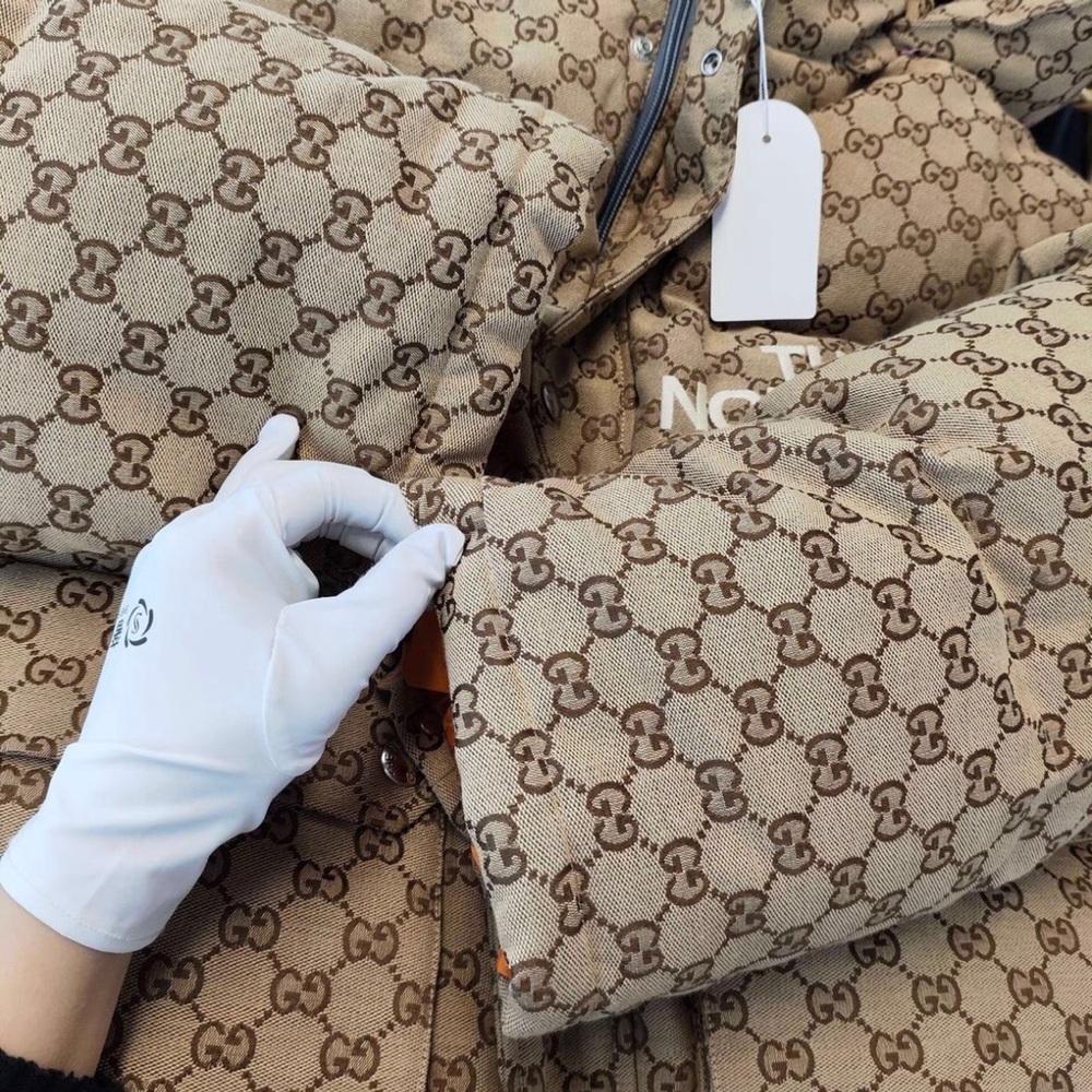 Gucci Brown Patterned Puffer Jacket - image 6